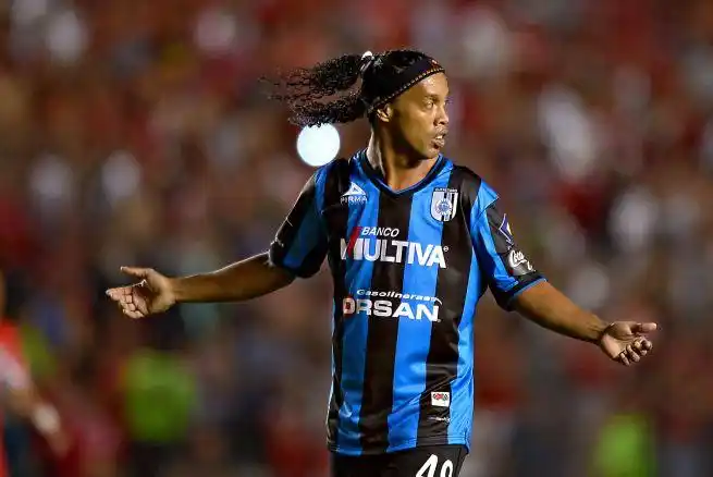 句感人肺腑 句感人肺腑